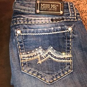 Size 28: MissMe boot cut jeans